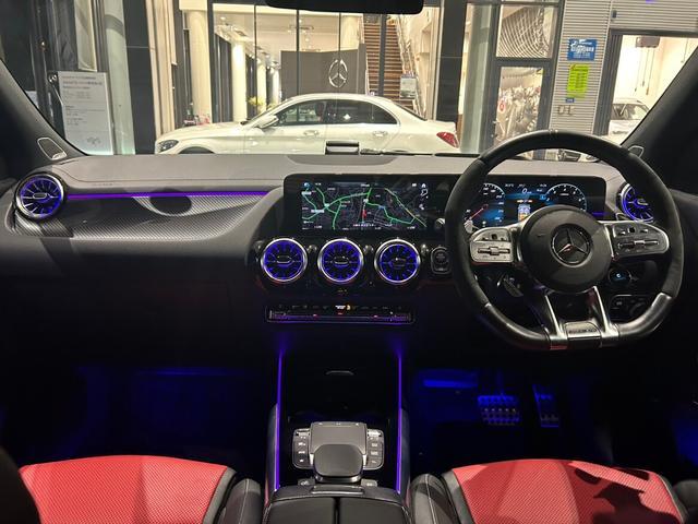 GLAクラス GLA45 S 4マチック+ 4WD MP202202 AMGパフォーマンスパッケージ パノラミックスライディングルーフ AMGアドバンストパッケージ メモリー付きパワーシート シートヒーター シートベンチレーター 360°カメラ ヘッドアップディスプレイ(6枚目)