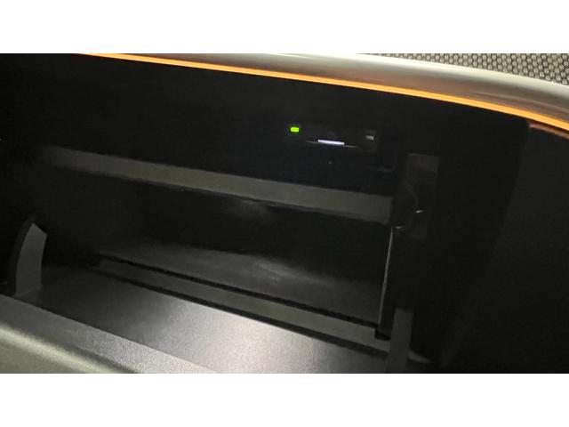 Cクラス C220dアバンギャルド AMGラインパッケージ(28枚目)