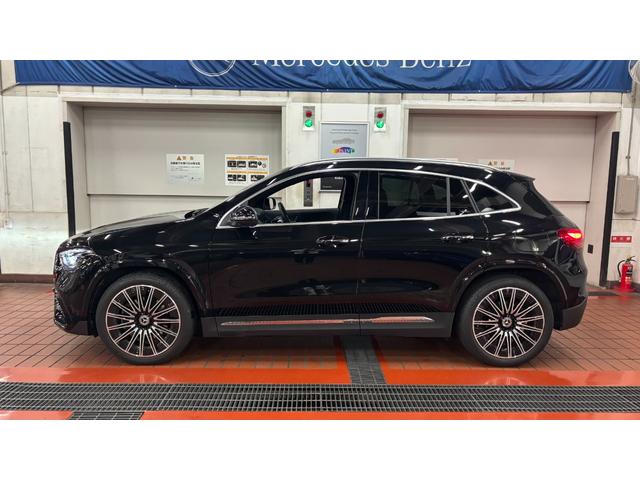 GLAクラス GLA200d 4マチック AMGラインパッケージ AMGラインパッケージ 認定中古車保証2年(7枚目)
