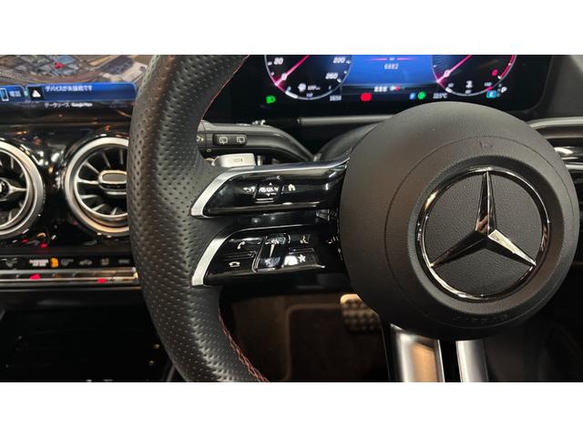 GLAクラス GLA200d 4マチック AMGラインパッケージ AMGラインパッケージ 認定中古車保証2年(12枚目)