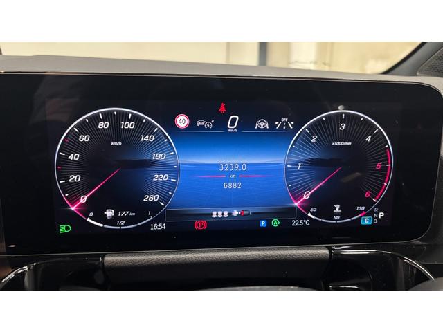 GLAクラス GLA200d 4マチック AMGラインパッケージ AMGラインパッケージ 認定中古車保証2年(14枚目)