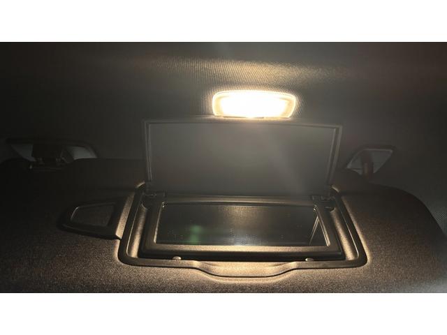 GLAクラス GLA200d 4マチック AMGラインパッケージ AMGラインパッケージ 認定中古車保証2年(43枚目)