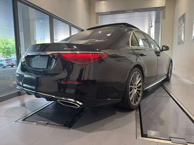 Ｓクラス Ｓ４５０ｄ　４マチック　ＡＭＧラインパッケージ　ＡＭＧラインパッケージ　ベーシックパッケージ　パノラミックスライディングルーフ　レザーエクスクルーシブパッケージ　ドライバーズパッケージ（2枚目）