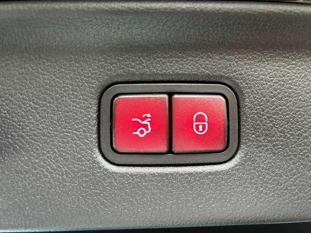 Ｓクラス Ｓ４５０ｄ　４マチック　ＡＭＧラインパッケージ　ＡＭＧラインパッケージ　ベーシックパッケージ　パノラミックスライディングルーフ　レザーエクスクルーシブパッケージ　ドライバーズパッケージ（5枚目）