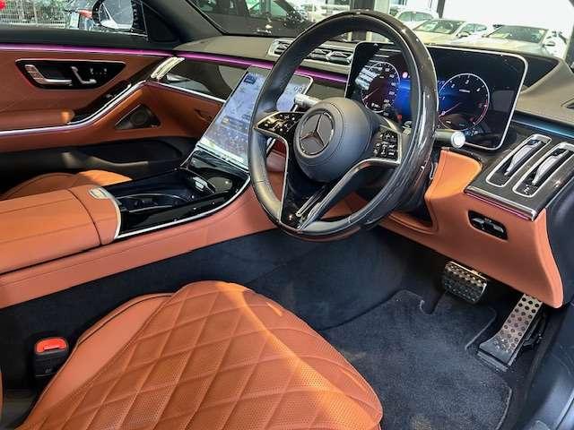 Ｓクラス Ｓ４５０ｄ　４マチック　ＡＭＧラインパッケージ　ＡＭＧラインパッケージ　ベーシックパッケージ　パノラミックスライディングルーフ　レザーエクスクルーシブパッケージ　ドライバーズパッケージ（12枚目）