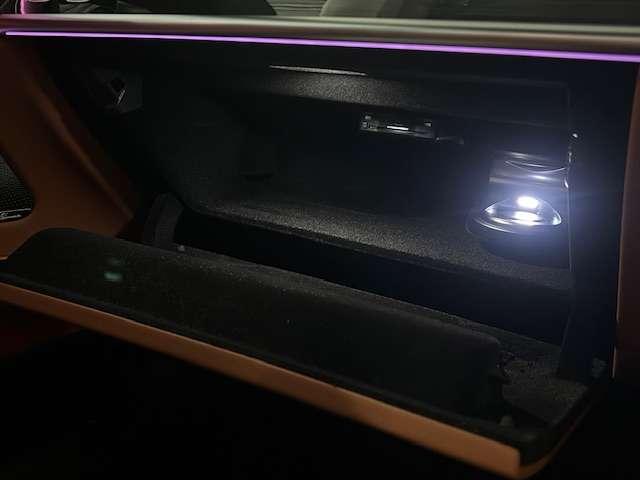 Ｓクラス Ｓ４５０ｄ　４マチック　ＡＭＧラインパッケージ　ＡＭＧラインパッケージ　ベーシックパッケージ　パノラミックスライディングルーフ　レザーエクスクルーシブパッケージ　ドライバーズパッケージ（28枚目）