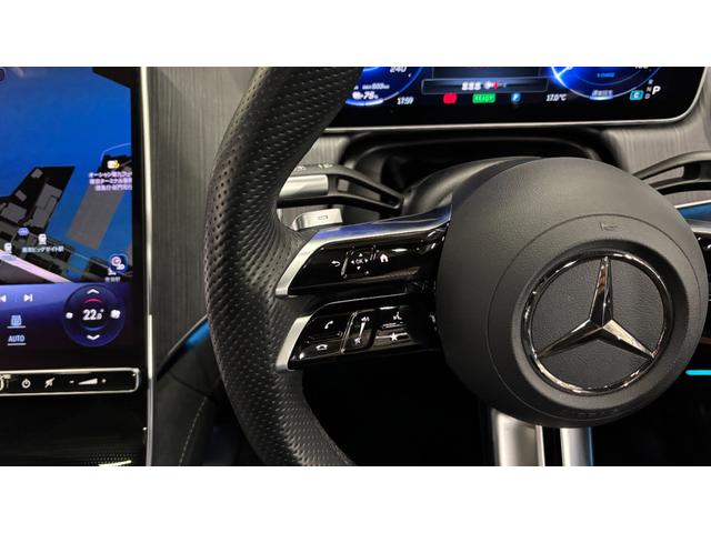 営業時間は、９：３０〜１８：００　定休日は水曜日でございます。皆様のご来場お待ちしております。