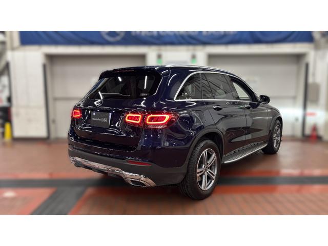 ＧＬＣ ＧＬＣ２２０ｄ　４マチック　ＧＬＣ２２０ｄ　４マチック（５名）　カバンサイトブルー　ブラックレザー　パノラミックスライディングルーフ　レザーエクスクルーシブパッケージ（4枚目）