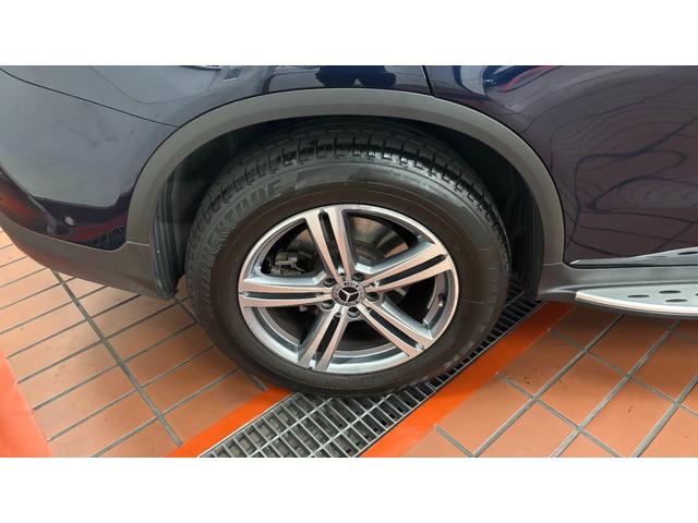 ＧＬＣ ＧＬＣ２２０ｄ　４マチック　ＧＬＣ２２０ｄ　４マチック（５名）　カバンサイトブルー　ブラックレザー　パノラミックスライディングルーフ　レザーエクスクルーシブパッケージ（9枚目）