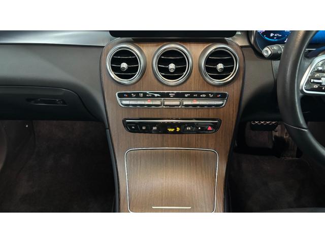 ＧＬＣ ＧＬＣ２２０ｄ　４マチック　ＧＬＣ２２０ｄ　４マチック（５名）　カバンサイトブルー　ブラックレザー　パノラミックスライディングルーフ　レザーエクスクルーシブパッケージ（36枚目）