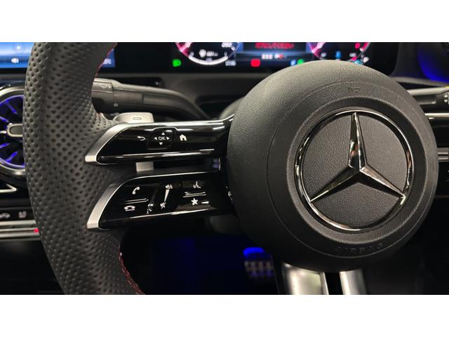 営業時間は、９：３０〜１８：００　定休日は水曜日でございます。皆様のご来場お待ちしております。