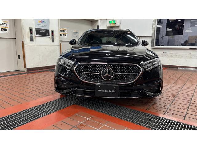 Eクラスステーションワゴン E220dステションワゴンアバギャルドAMGラインP AMGラインパッケージ パノラミックスライディングルーフ レザーエクスクルーシブパッケージ 認定中古車保証2年(2枚目)