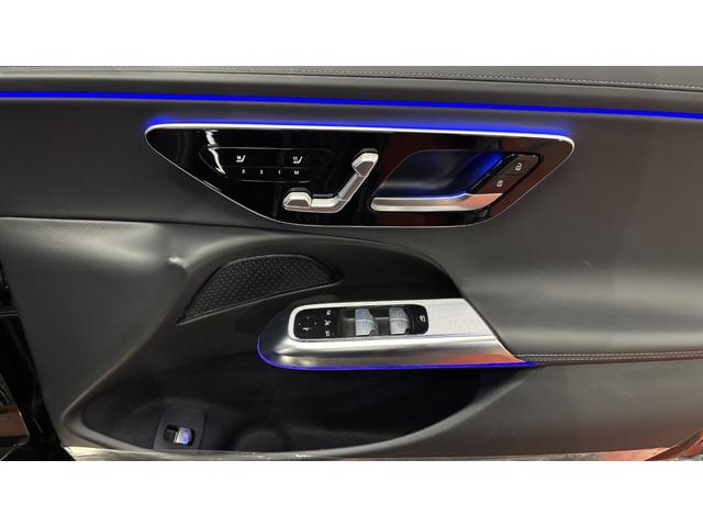 Eクラスステーションワゴン E220dステションワゴンアバギャルドAMGラインP AMGラインパッケージ パノラミックスライディングルーフ レザーエクスクルーシブパッケージ 認定中古車保証2年(23枚目)