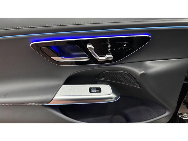 Eクラスステーションワゴン E220dステションワゴンアバギャルドAMGラインP AMGラインパッケージ パノラミックスライディングルーフ レザーエクスクルーシブパッケージ 認定中古車保証2年(26枚目)