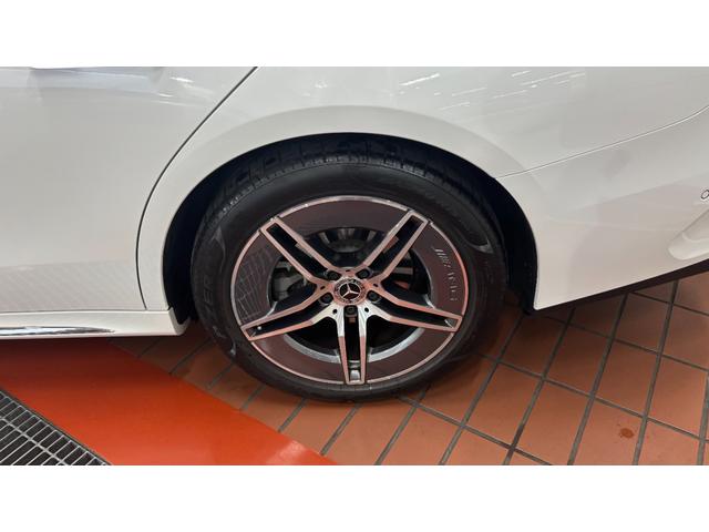 Ｅクラス Ｅ２００　アバンギャルド　ＡＭＧラインパッケージ　ＡＭＧラインパッケージ　アドバンスドパッケージ　デジタルインテリアパッケージ　レザーエクスクルーシブパッケージ　オパリスホワイト　レザートンガブラウン（10枚目）