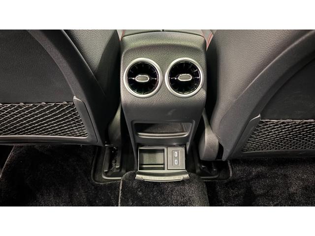 ＥＱＡ ＥＱＡ２５０＋　ＡＭＧラインパッケージ　ＡＭＧラインパッケージ　パノラミックスライディングルーフ　２０インチアルミホイール　マウンテングレー　レザーＡＲＴＯＣＯ／ＭＩＣＲＯＣＵＴ（41枚目）