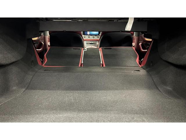 ＣＬＳクラス ＣＬＳ２２０ｄ　スポーツ　エクスクルーシブパッケージ　ガラススライディングルーフ　エクスクルーシブパッケージ　オブシディアンブラック　ナッパレザー：ベンガルレッド／ブラック（38枚目）