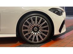 ��ͭ�������ƥ��ե����ɥ������󥿡��٤ϡ�����ӥå������Ȥ���ɽ�������졢ͭ���Ѵߥ��ꥢ��ޤ��׳����Կ��ʥ쥤��ܡ�������ˤ����ܤ�����Ĺ������˭�����ܤ�ɡ����˰��֤��Ƥ��ꡢ���̥��������������Ǥ��� 4