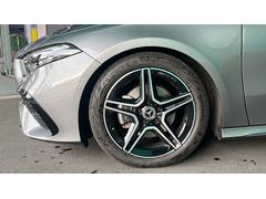 ͭƥեɥ󥿡٤ϡӥåȤɽ졢ͭѴߥꥢޤ׳Կʥ쥤ܡˤܤĹ˭ܤɡ˰֤Ƥꡢ̥Ǥ 4