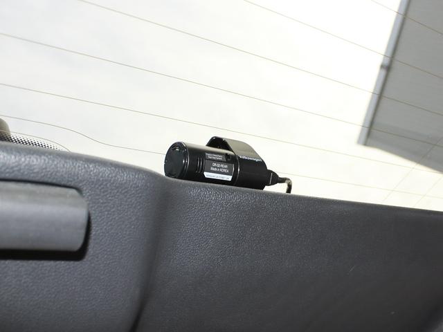 ポロ ＴＳＩコンフォートラインリミテッド　限定車　ＬＥＤヘッドライト　スマートキー　純正前後ドラレコ　純正ナビ　ＴＶ　バックカメラ　ＥＴＣ　禁煙　ワンオーナー　当社買取車（17枚目）