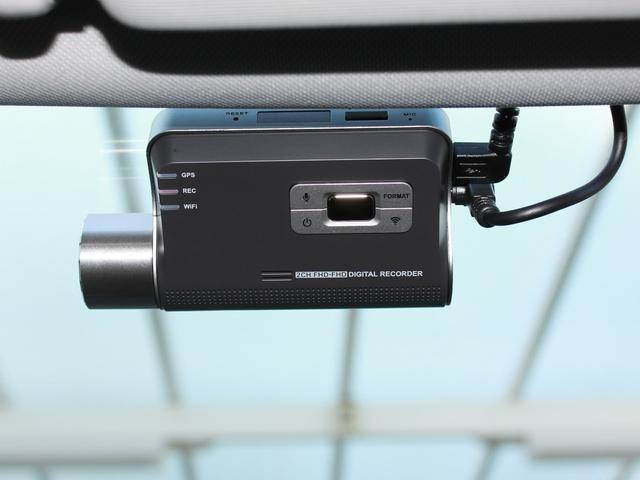 ゴルフヴァリアント ＴＳＩ　コンフォートライン　マイスター　最終型　２０２１年モデル　前後純正ドラレコ　デジタルメータークラスター　１７インチアルミ　純正ナビ　バックカメラ　ＥＴＣ　ＬＥＤヘッドライト　ブラインドスポット　禁煙車（17枚目）