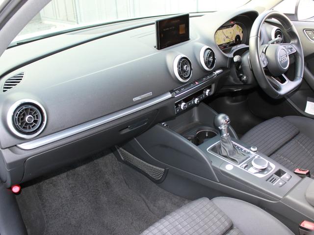 Ａ３ スポーツバック１．４ＴＦＳＩ　スポーツ　純正ナビ　バックカメラ　ＥＴＣ　パワーシート　シートヒーター　禁煙車（14枚目）