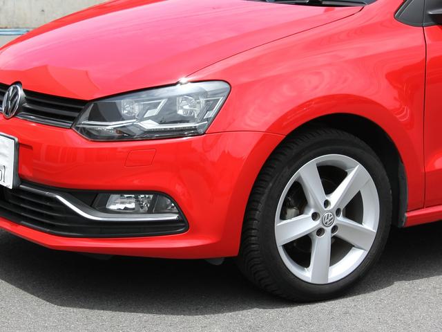 ポロ TSIハイライン LEDヘッドライト 革アルカンターラコンビシート シートヒーター 純正ナビ バックカメラ ETC 1オーナー 禁煙車(9枚目)