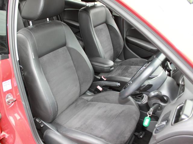 ポロ TSIハイライン LEDヘッドライト 革アルカンターラコンビシート シートヒーター 純正ナビ バックカメラ ETC 1オーナー 禁煙車(18枚目)