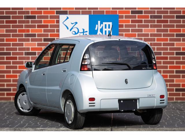 １．３Ｌ直４ＶＶＴ‐ｉエンジンを搭載。スムースな４ＡＴを介して１ｔを切るサイファを軽快に走らせる。発進加速・高速巡行とも軽々こなす実力。