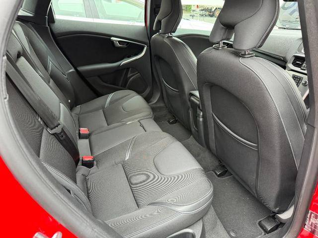 Ｖ４０ Ｄ４　ダイナミックエディション　当店買取　ＬＥＤヘッドライト　ＡＣＣ　ナビ　バックカメラ　ブルートゥース対応　ドラレコ　シートヒーター　パワーシート　保証付（29枚目）