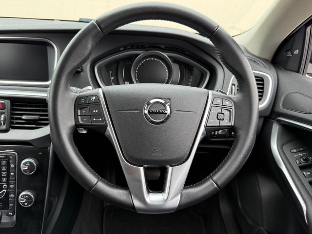 V40 D4 モメンタム TV Bカメラ ACC ナビ ブルートゥース対応 保証付(18枚目)