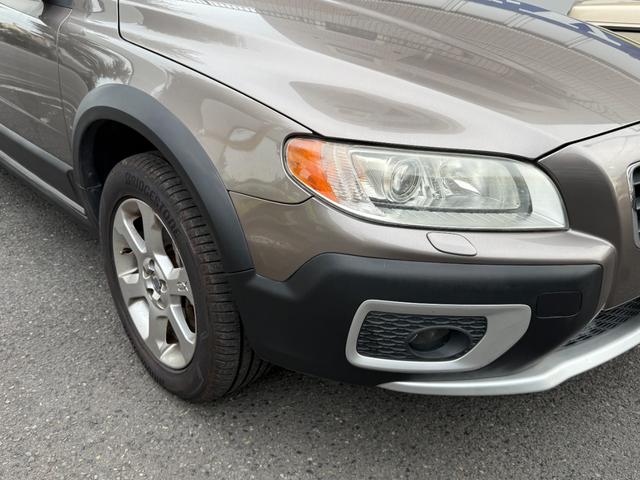 XC70 3.2SE AWD ブラウンレザー バックカメラ ベンチレーション パワーリアゲート キーレス キセノンライト 保証付(11枚目)