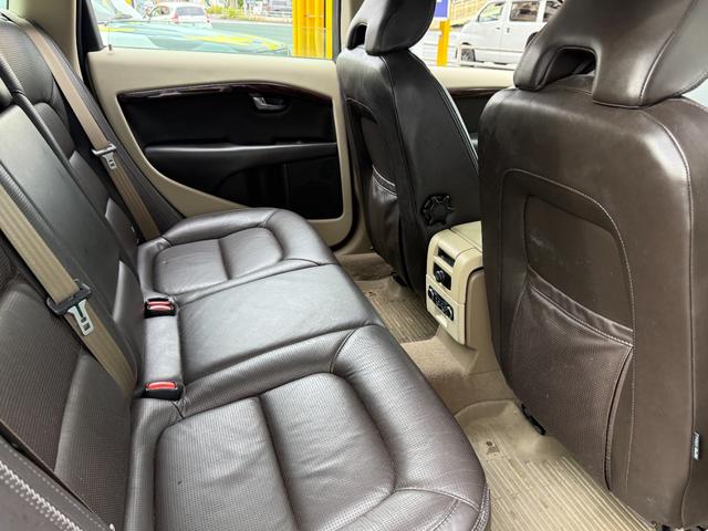 XC70 3.2SE AWD ブラウンレザー バックカメラ ベンチレーション パワーリアゲート キーレス キセノンライト 保証付(27枚目)