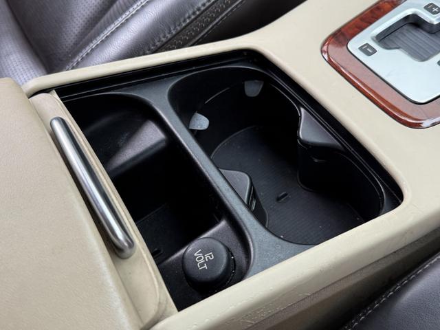 XC70 3.2SE AWD ブラウンレザー バックカメラ ベンチレーション パワーリアゲート キーレス キセノンライト 保証付(32枚目)