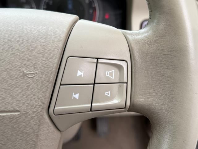 XC70 3.2SE AWD ブラウンレザー バックカメラ ベンチレーション パワーリアゲート キーレス キセノンライト 保証付(34枚目)