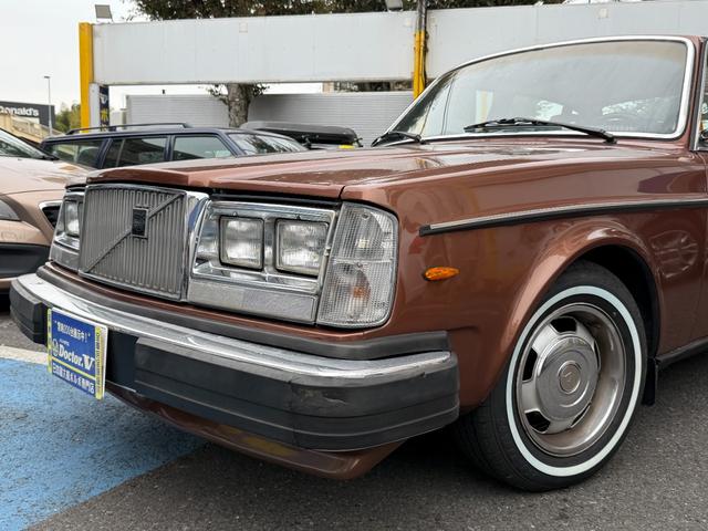 240 左ハンドル DL フルカスタム ブラウンレザー 角目四灯 メッキリング メッキミラー 社外オーディオ バックカメラ ETC パワーウィンドウ シートヒーター 保証付(11枚目)