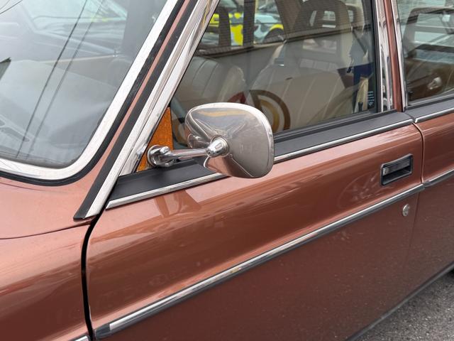 240 左ハンドル DL フルカスタム ブラウンレザー 角目四灯 メッキリング メッキミラー 社外オーディオ バックカメラ ETC パワーウィンドウ シートヒーター 保証付(15枚目)