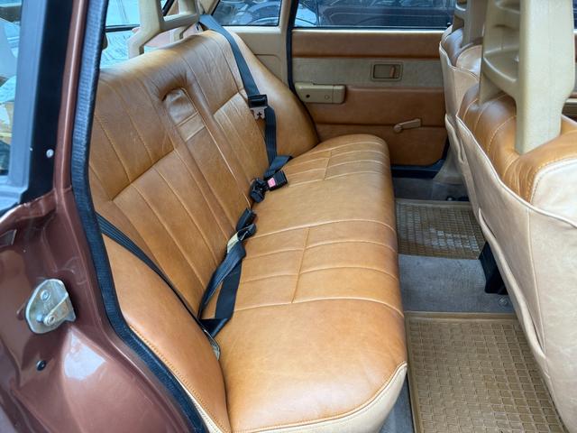 240 左ハンドル DL フルカスタム ブラウンレザー 角目四灯 メッキリング メッキミラー 社外オーディオ バックカメラ ETC パワーウィンドウ シートヒーター 保証付(27枚目)