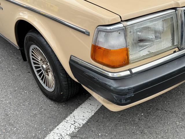 240ワゴン 240GLワゴン 当店買取 グレーインテリア メッキモール コロナホイール 社外CDデッキ ETC 保証付(13枚目)