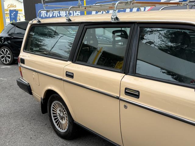 240ワゴン 240GLワゴン 当店買取 グレーインテリア メッキモール コロナホイール 社外CDデッキ ETC 保証付(18枚目)