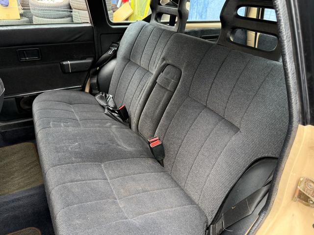 240ワゴン 240GLワゴン 当店買取 グレーインテリア メッキモール コロナホイール 社外CDデッキ ETC 保証付(27枚目)