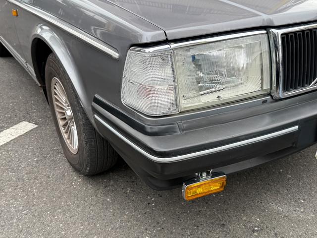 ２４０ワゴン ２４０ＧＬワゴン　当店買取　フォグランプ　メッキモール　ブラック本革シート　社外ＣＤデッキ　シートヒーター　コロナホイール　保証付（13枚目）