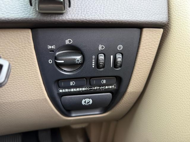 丈夫で長く愛乗できるボルボだからこそ見えてくるエコロジーもあります。単に燃費が良いだけではなく、１台をどれだけ長く経済的に乗り続けられるか・・・。ドクターＶはこの点を考え続けます。