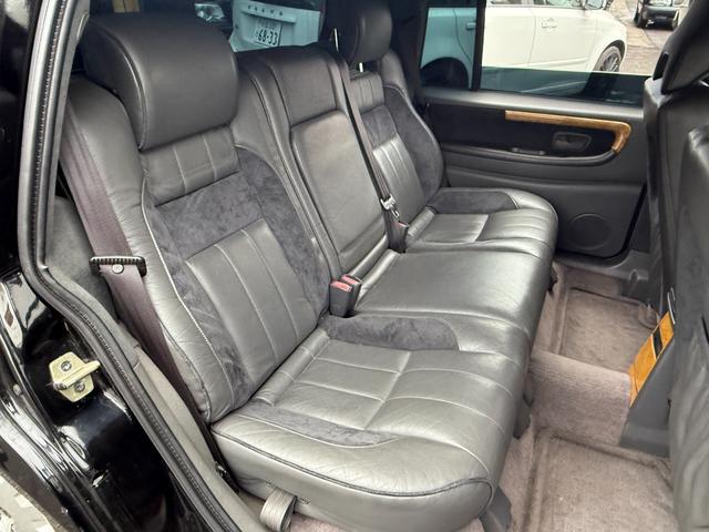 V90 クラシック 当店買取 最終型 アルカンタラシート ナビ バックカメラ ドラレコ 7人乗 電動SR パワーシート シートヒーター 保証付(25枚目)