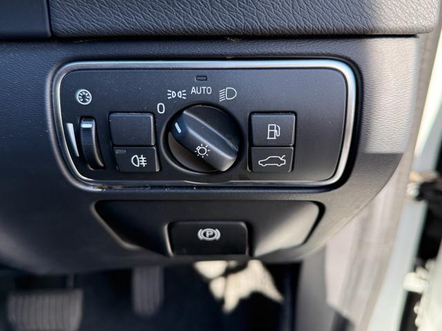 Ｖ６０ Ｄ４　ＳＥ　ナビ　ＡＣＣ　バックカメラ　ドラレコ　ベージュレザー　保証付（40枚目）