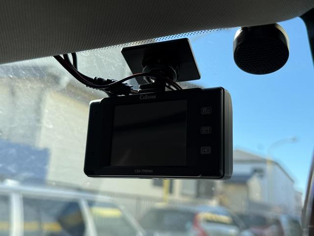 Ｖ４０ クロスカントリー　Ｔ５　ＡＷＤ　ＡＣＣ　ナビ　Ｂカメラ　フルセグＴＶ　ドラレコ　保証付（41枚目）