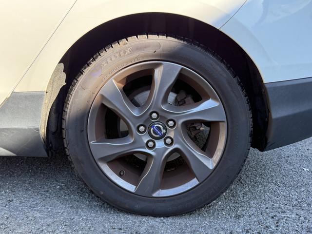 Ｖ４０ クロスカントリー　Ｔ５　ＡＷＤ　ＡＣＣ　ナビ　Ｂカメラ　フルセグＴＶ　ドラレコ　保証付（43枚目）