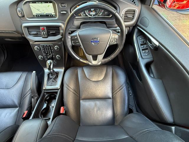 ご不明な点などがあれば、お気軽にご連絡下さい。車選び、メンテナンスの疑問など、何でもお答えします！スタッフ一同、心よりお待ちしております。