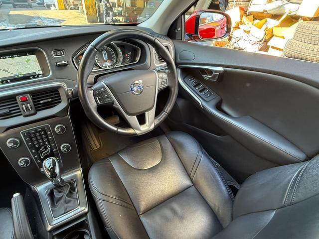 ドクターＶは日本最大級のボルボ専門店です。ボルボ在庫車約２００台！あなたにぴったりのボルボがきっと見つかります！