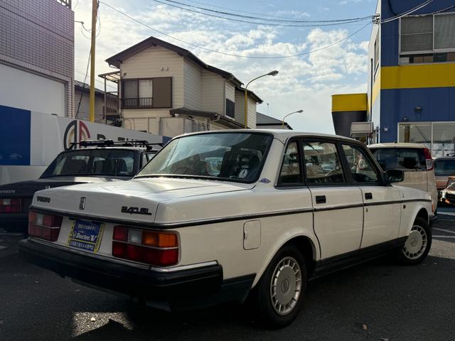 ２４０ ＧＬ　メッキモール　ブラックレザー　純正カセットデッキ　ＥＴＣ　シートヒーター　保証付（8枚目）